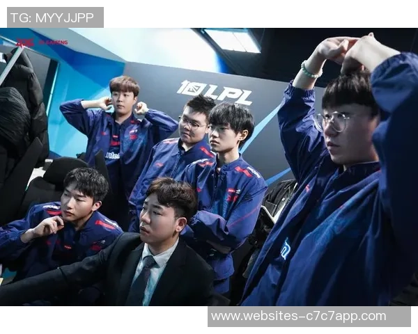 DOTA2意识排行榜揭晓JDG战队成功跻身前十名引发关注